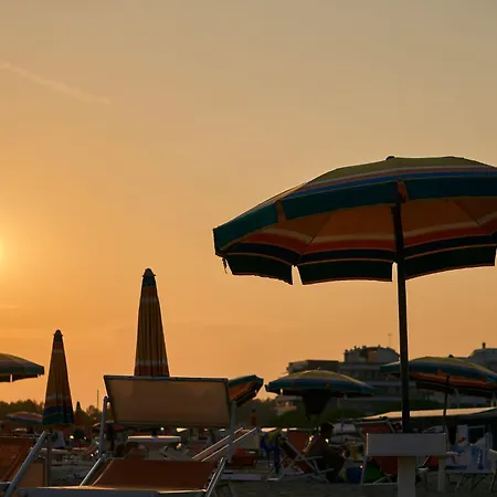 Relaxing With Terrace And Pool In Apartment Bibione