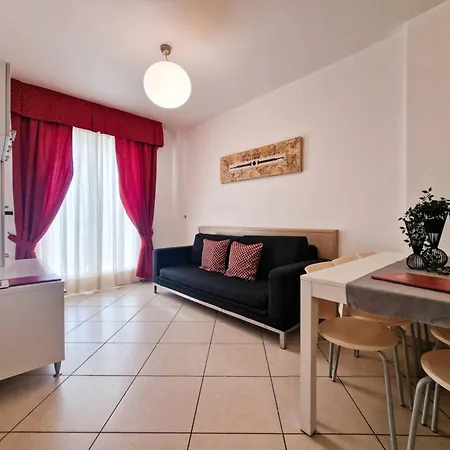 Appartamento Relaxing With Terrace And Pool In Bibione